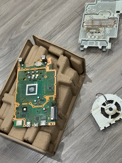 Mentenanță completă pentru console – Xbox & PlayStation