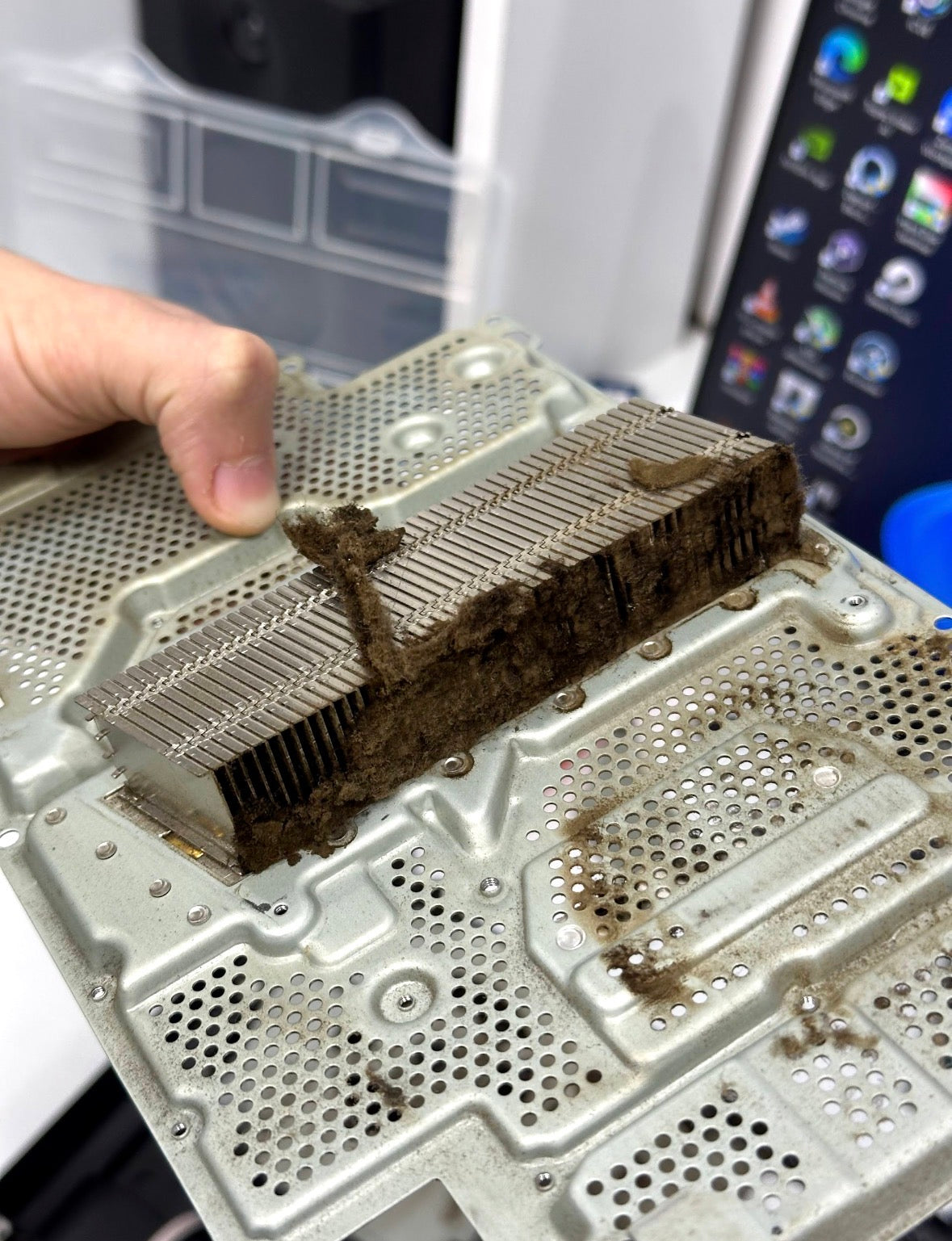 Mentenanță completă pentru console – Xbox & PlayStation